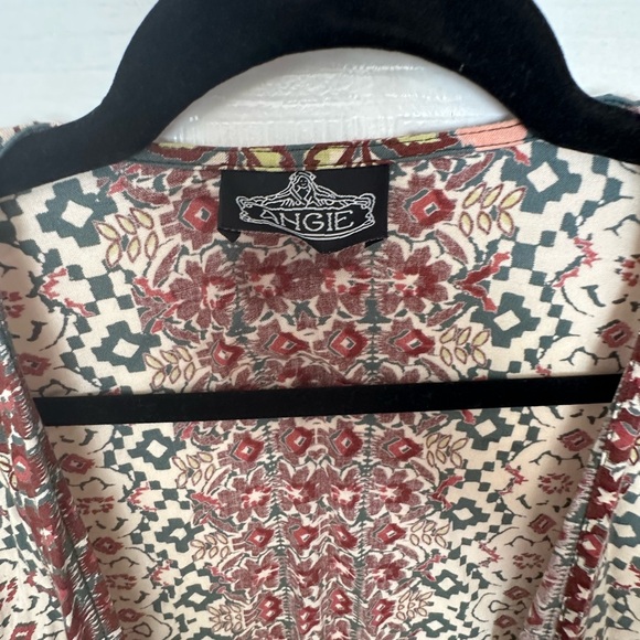 Angie Paisley Kimono - Picture 3 of 4